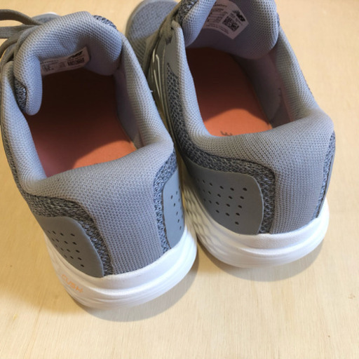 スニーカー new balance 24.5cm