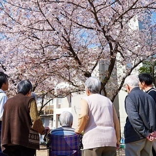 〇グループホーム〇ケアスタッフ◎時給１，１２２円◎の画像