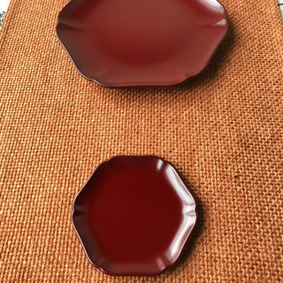 お値下げ　新品   高級花皿3枚セット  輪・花皿セット  古代朱の画像