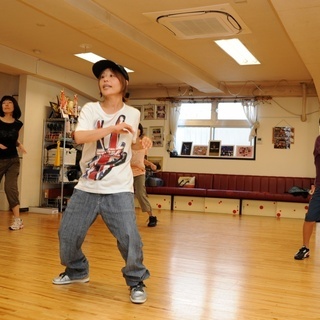 親子で通えるヒップホップダンス♪入会金無料♪安心のチケット制♪の画像