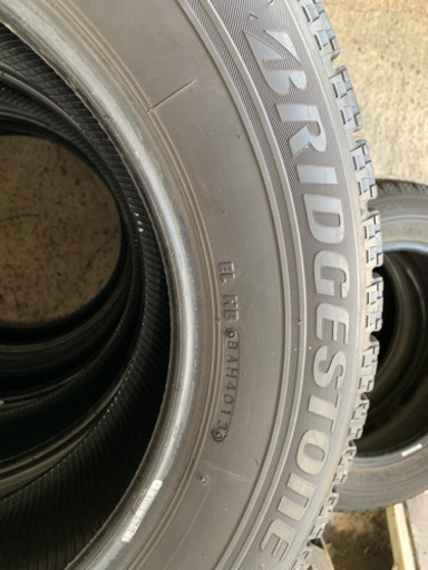 215/65r16 ブリヂストン  スタッドレスタイヤ 4本セット バリ溝 ③