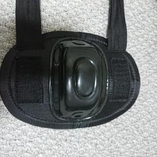 オフロードバイク ニーパッド エルボーパッドの画像