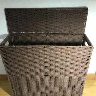 【差し上げます】ふた付きペーパー収納ボックス (ダークブラウン)の画像