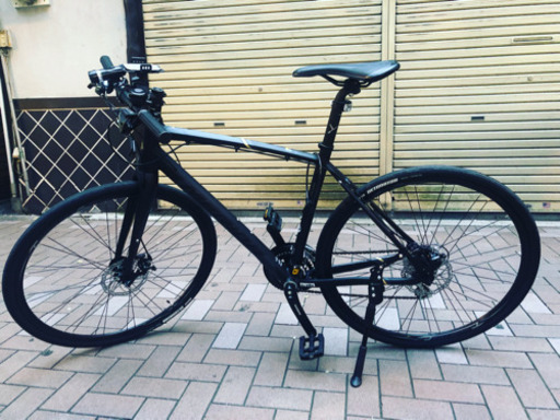 新品2019年10月3日に広尾のルサイクで購入しました。