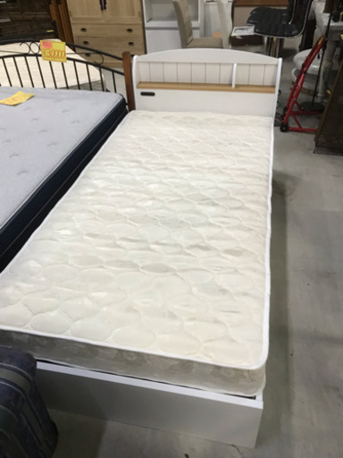 収納付き！ シングルベッド 枠は組立て済未使用品です。