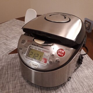 TIGER 炊きたて IH炊飯ジャー 5.5合炊きブラック