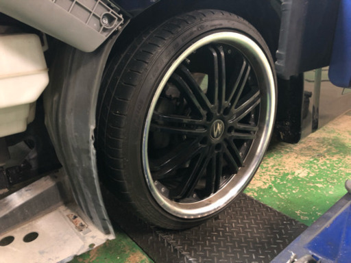 19インチ ホイール