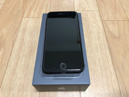 iphone8 64GB 新品未使用 au SIMフリー可能　スペースグレイ アイフォン8