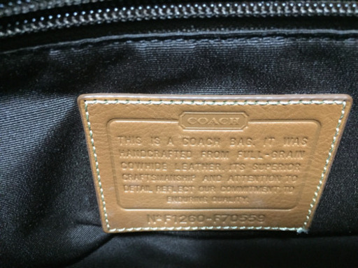 COACHI ショルダーバッグ 綺麗です