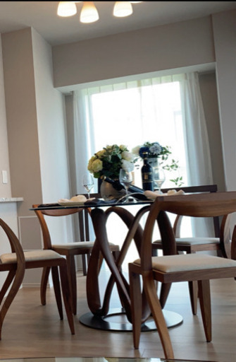 porada インフィニティ ダイニングテーブルとイス4脚