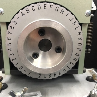 山田マシンツール ダイヤル式刻印機 YDP-400K