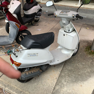 ヤマハミント(1YU) 実働  ヘルメット付きの画像