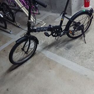 折りたたみ自転車の画像