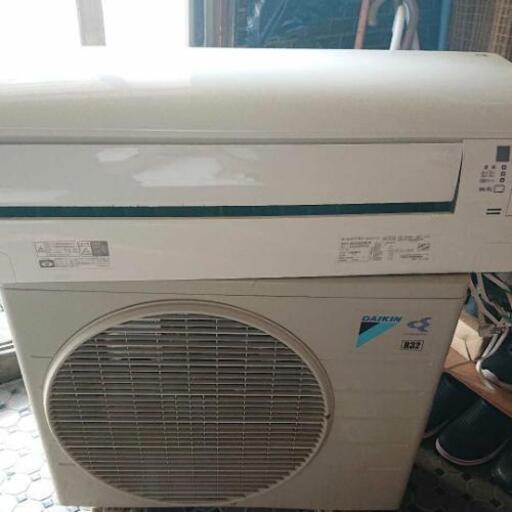 ダイキンエアコン17年式、室外機