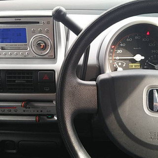 名義変更済み　　ご希望の車種とご予算をお知らせ下さい。 点検＆整備済みのお車をお届致します。　　１１月２日売却済み⇒ご自宅付近へ即納で激安！車検付きＨ１９年ホンダザッツ、人気の白、整備歴良のタイミングベルト交換済み。の画像