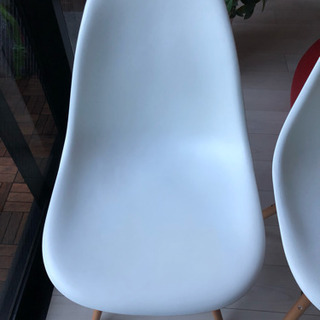 イームズ シェルチェア  リプロダクト 白2脚 脚は木製