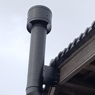 薪ストーブ煙突　二重煙突　高耐久　スチール煙突　すてきな煙突　ステンレス断熱煙突　スチール煙突　良質塗装外部煙突の画像