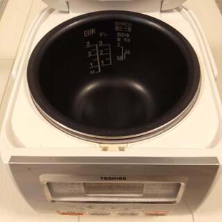 炊飯器（３合炊）の画像