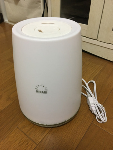 超音波式LEDライト加湿器