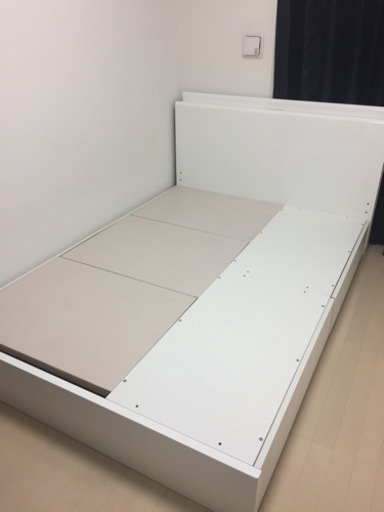 ニトリ ダブルベッドフレーム(カイト) 白色 浅引出し ※値段交渉OK