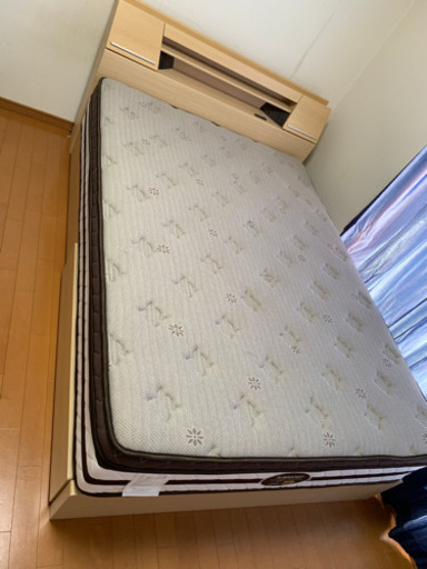 ニトリダブルベッド