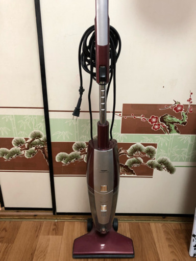 スティック型サイクロンクリーナー