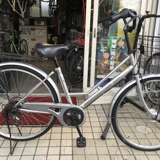 ママちゃり カラーはシルバー LEDオートライト 外装6段