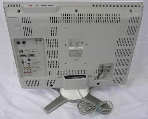 19Y0305 7 SHARP シャープ AQUOS アクオス 液晶カラーテレビ LC-26D10 2007年製　中古