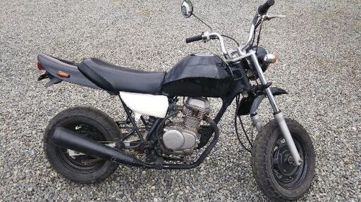 原付バイク売ります。外装カスタムエイプ50