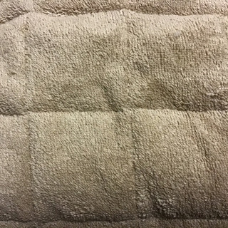 引渡し決定!新品未使用 イヴ・サンローラン敷パット2点セットの画像