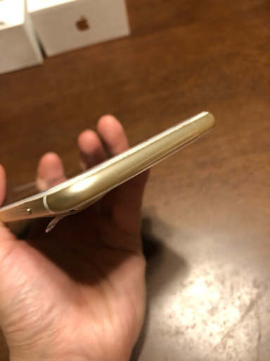 超美品！iPhone7 32GB ゴールド SIMフリー
