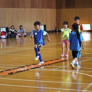 大人気の走り方教室「小田原キッズかけっこ教室」参加児童受付中！の画像