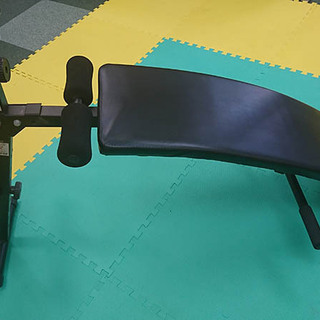 ☆交渉中☆処分価格！IGNIO シットアップカーブベンチ