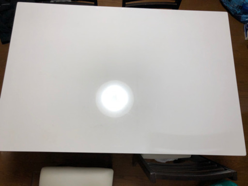 ダイニングテーブル美品？取りにこられる方のみ