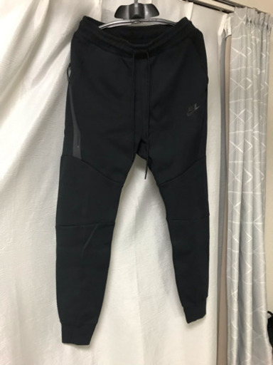 NIKE ナイキ テックフリース ブラック Mサイズ 新品未使用タグ付き