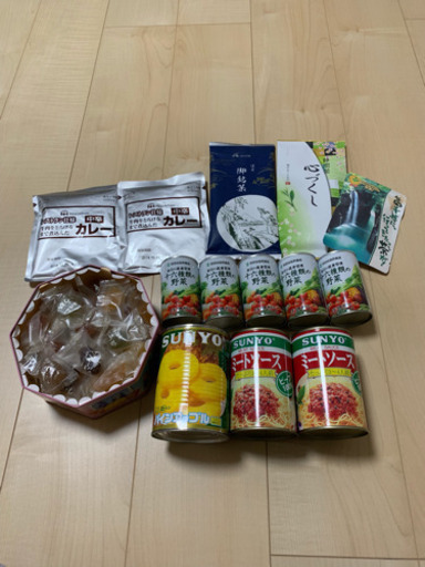 食品 缶詰 野菜ジュース お茶 カレー