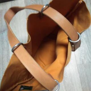 大幅値下げ     TEMBEAトートの画像