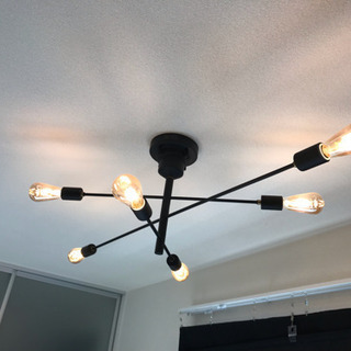 【ほぼ未使用】本体とLED電球6つセット