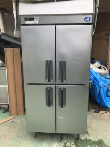 業務用　縦型冷蔵庫