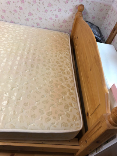 ダブルベッド　　★商談中