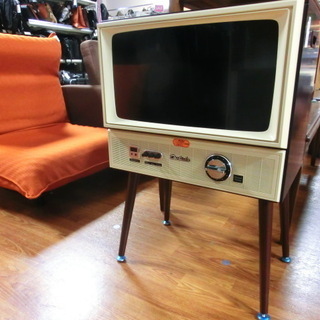 【トレファク府中店】レトロデザインの液晶テレビ！！