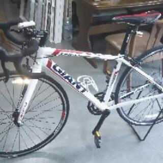 GIANT  DEFY3
