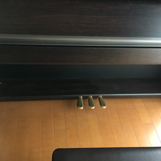 CASIO 電子ピアノの画像