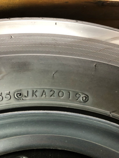 ハイエース 新車外し ホイールキャップ付き