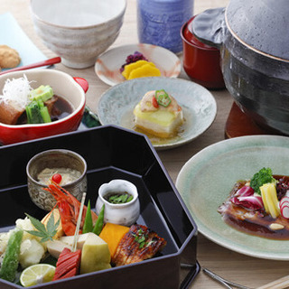 本格日本料理店のホールスタッフ大募集‼の画像