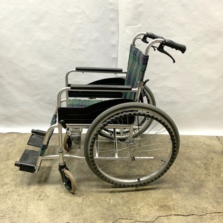 美品！ 松永製作所 自走式 車いす 使用者最大体重（含積載物）100㎏ 車椅子 介助 介護の画像