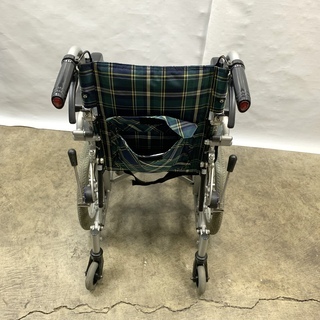 カワムラサイクル 介助用 車椅子 こまわりくん KAK16-40B KAWAMURA 介護用品 折りたたみ 介助式 中古品の画像