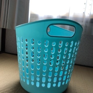 洗濯カゴ