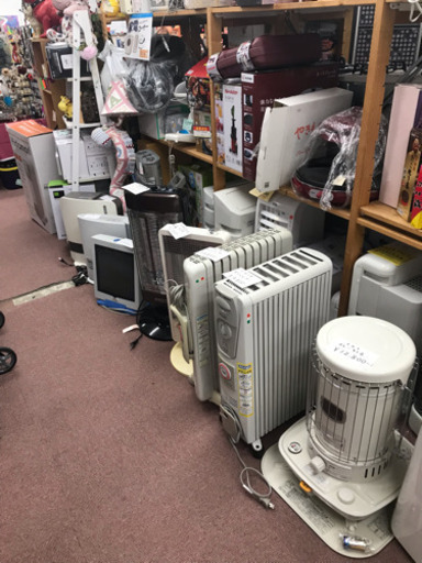 暖房器具各種、入荷中♪♪