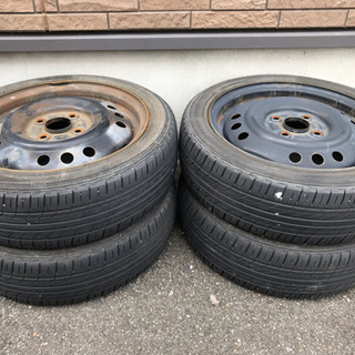 (お取引中) 全部まとめて取り引き限定！ムーブ用ホイール＆タイヤ＆ホイールカバー１台分＆ハイエースホイールカバー１台分の画像
